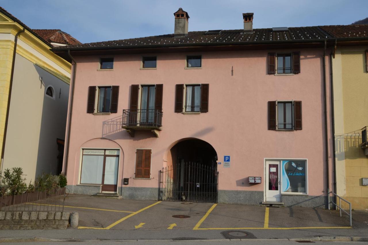 Antica Sosta Dei Viandanti Bed & Breakfast Cadenazzo Exterior photo
